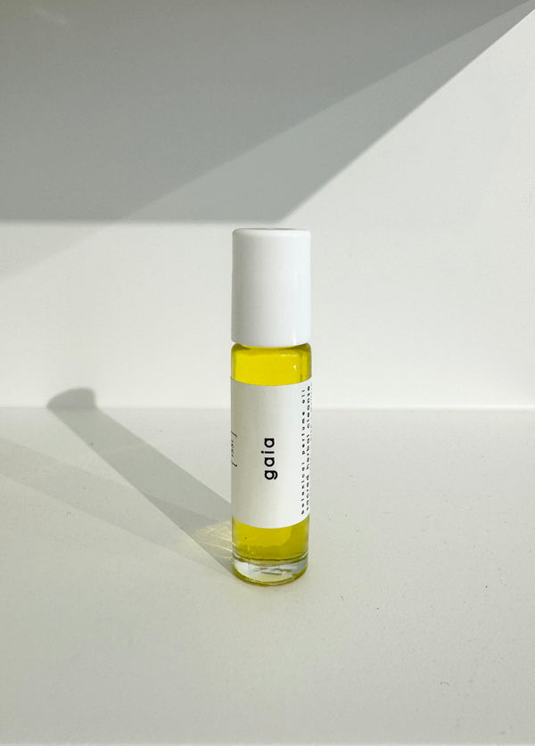 Gaia botanical perfume oil